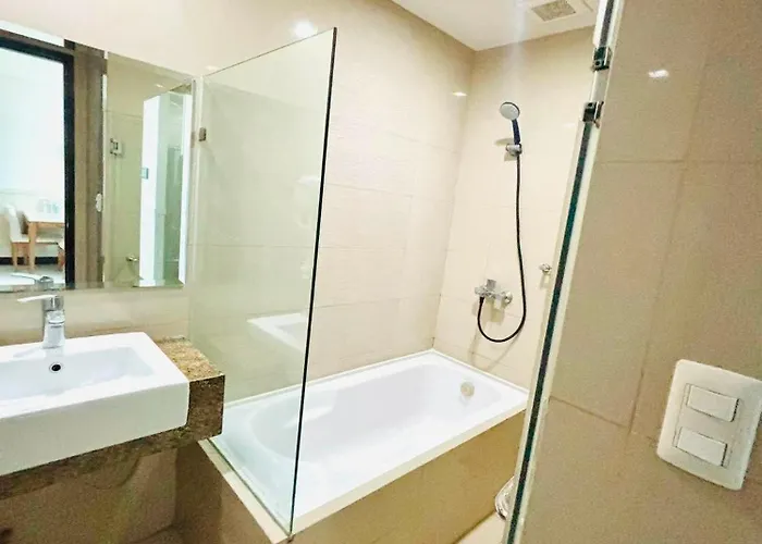 Hotel Mactan Newtown Staycation